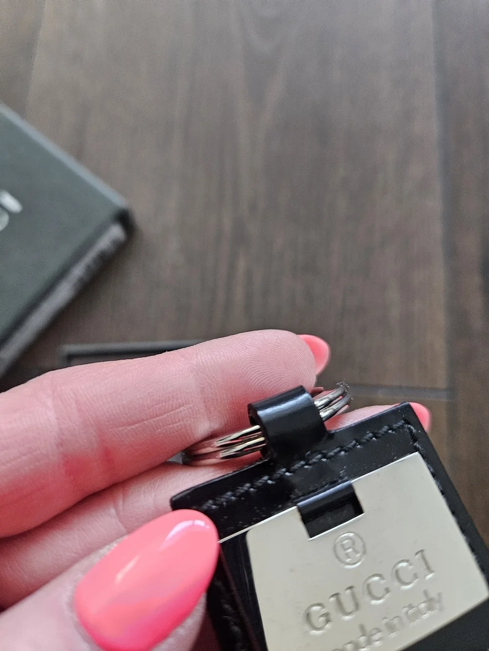 Gucci elegant keyring